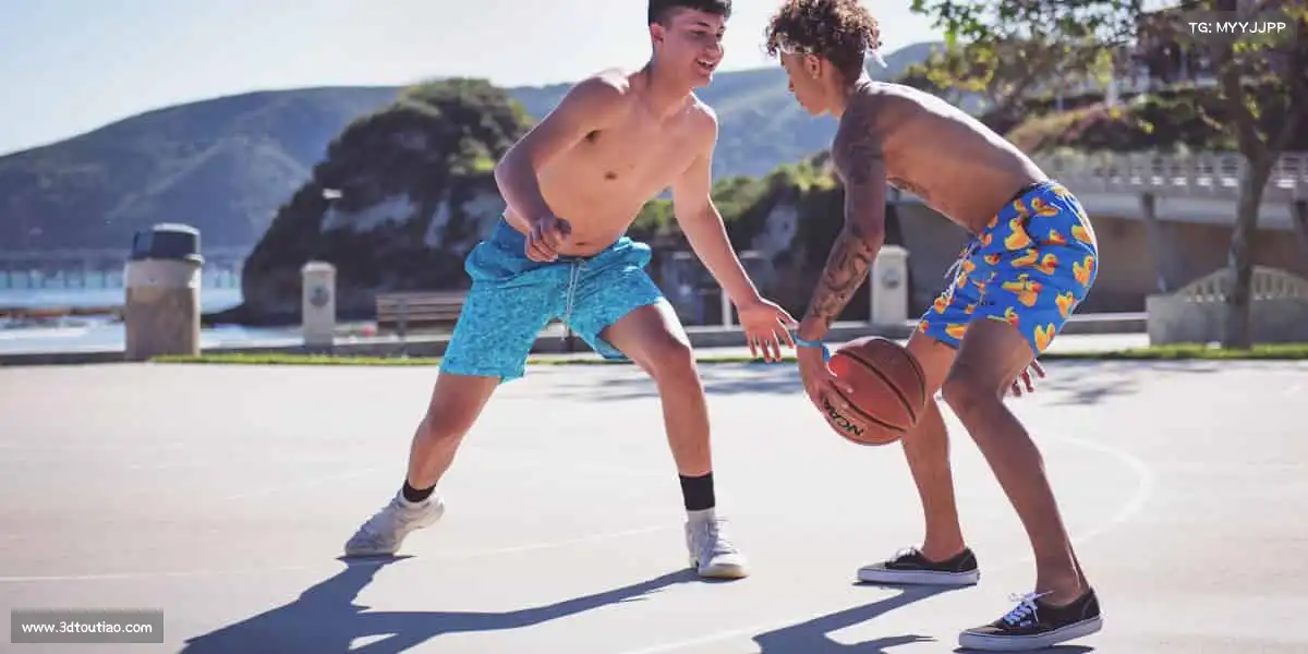 xc体育🏋️♀️举铁不只是力量,更是对自己的全力以赴!